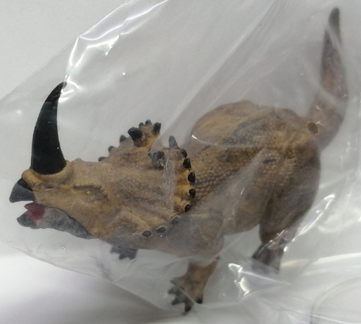 UMA сильнейший . иллюстрированная книга emela*ntuka Full color не проверка живое существо фигурка внутри пакет нераспечатанный 