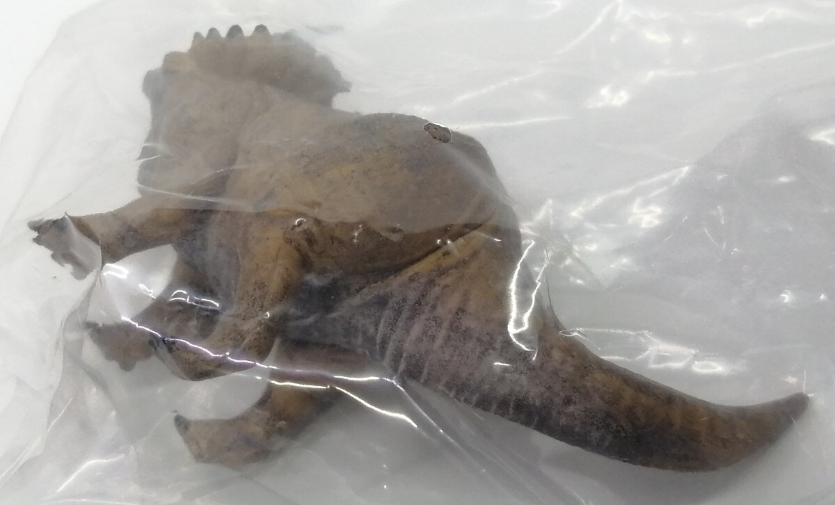 UMA сильнейший . иллюстрированная книга emela*ntuka Full color не проверка живое существо фигурка внутри пакет нераспечатанный 