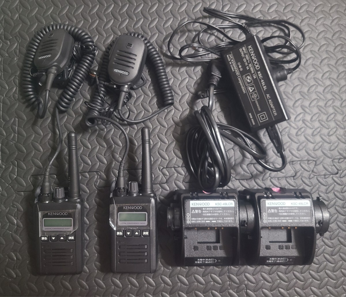 JVCケンウッド TCP-D251C デジタル簡易無線 トランシーバー KENWOOD 5W インカム _画像1