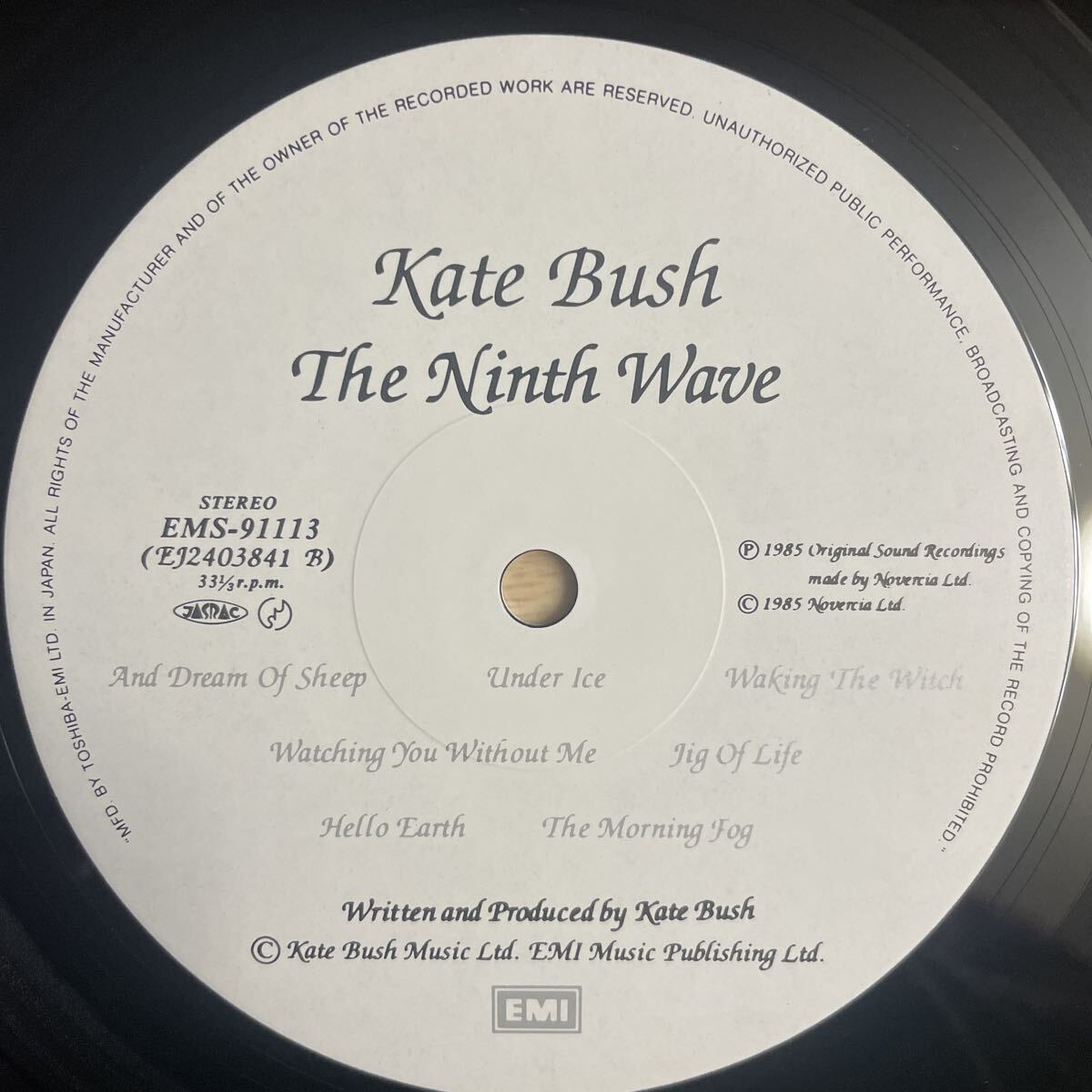 LP 即決 美品 国内初版盤 KATE BUSH ケイト・ブッシュ/HOUNDS OF LOVE 愛のかたち[国内初版1985年盤(英origと同年):帯:解説/Inner Sleeve]_画像7