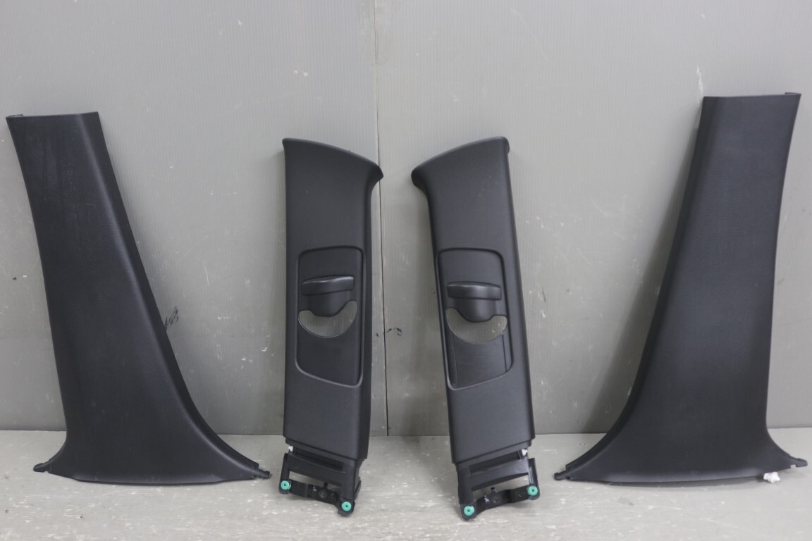 レガシィ セダン(BL5 BL5D44L 74H) 純正 破損無 Bピラー シートベルト トリム センターパネル 内張りセット 4点セット p059503_画像1