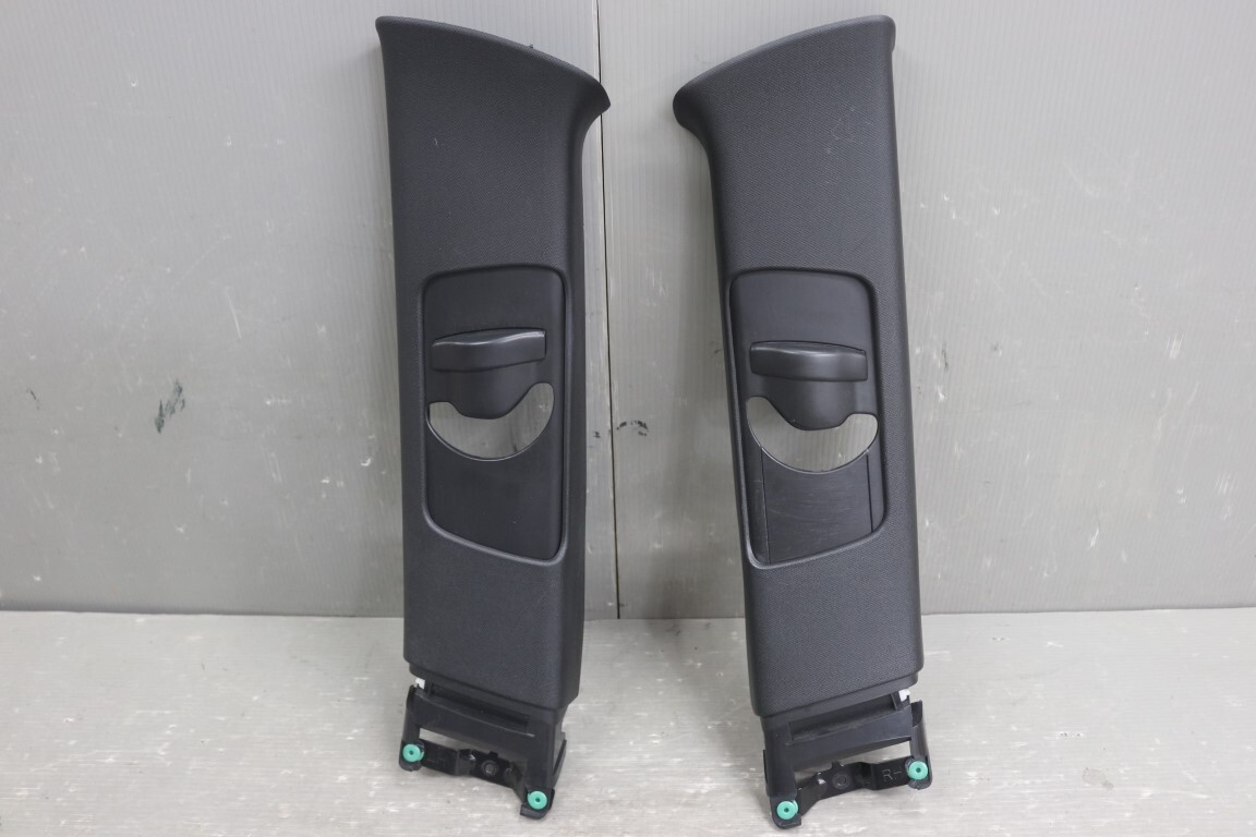 レガシィ セダン(BL5 BL5D44L 74H) 純正 破損無 Bピラー シートベルト トリム センターパネル 内張りセット 4点セット p059503_画像2