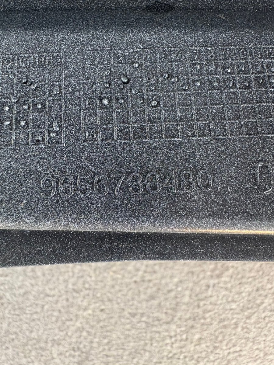 プジョー 308 後期 (T7W5F02) 純正 右 フェンダー 9656738480 EWPB ビアンカホワイト b9868-gyr300_画像9