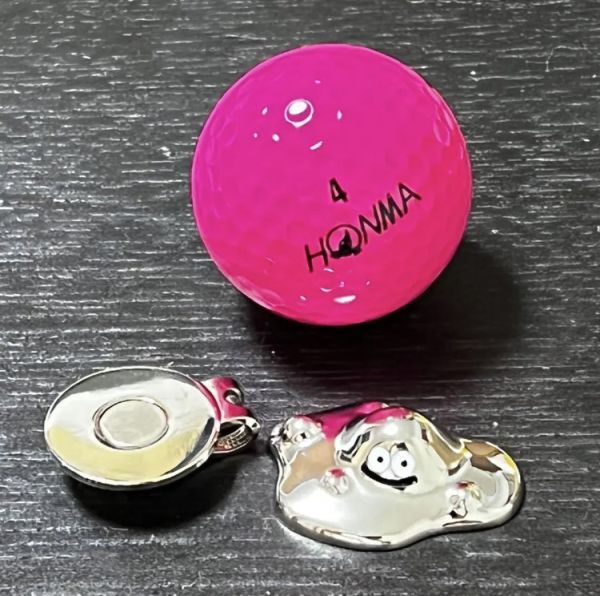 新品　ボールマーカー　はぐれメタル ゴルフ クリップマーカー　台座付き 強力マグネット式_画像2