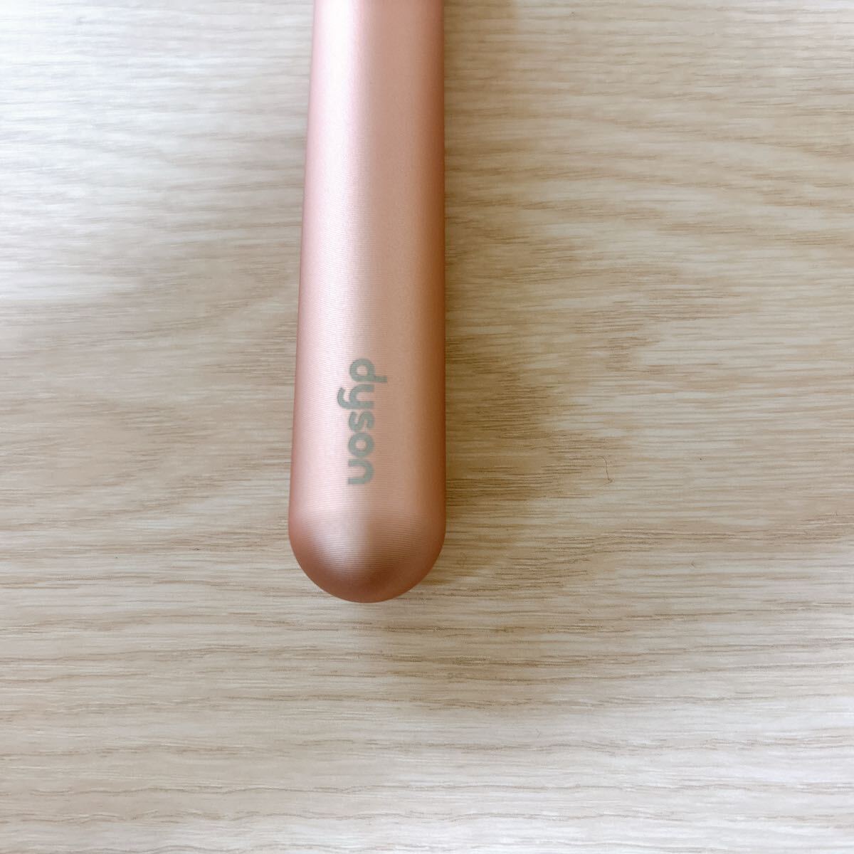 非売品　新品　Dyson ダイソン パドルブラシ ヘアブラシ ピンク　 スカルプ 頭皮ケア マッサージブラシ _画像7