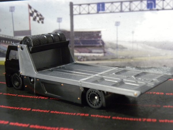 即決☆☆ルース FLEET STREET フリートストリート　 ホットウィール プレミアムモデル メタルシャーシリアルライダー_画像6