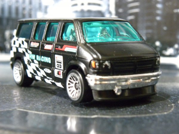 即決☆☆ルース ダッジ バン DODGE VAN HW RACING HOT WHEELS　 ホットウィール HOT WHEELS_画像5