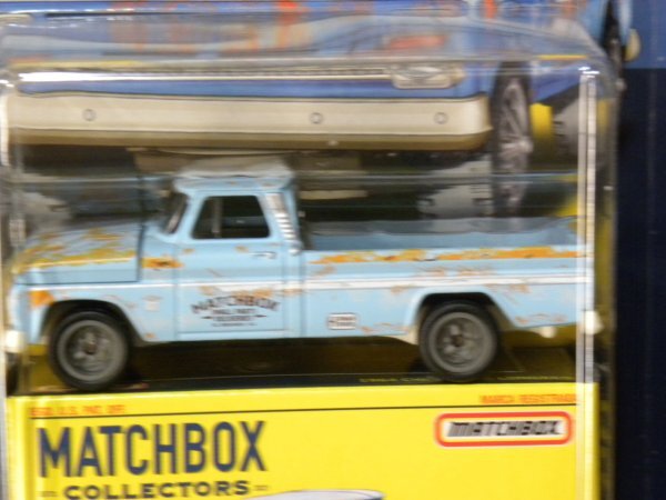 即決☆☆1964 CHEVY C10 LONGBED 　シェビー C10 ロングベッド マッチボックス　コレクターズ MB MACHBOX_画像1