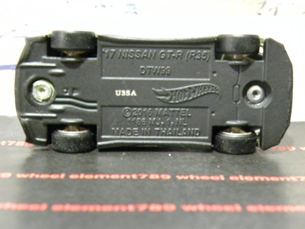 即決☆☆NISSAN GT-R (R35) ニッサン GT-R R35 ホットウィール ルース プレミアムモデル メタルシャーシ_画像10