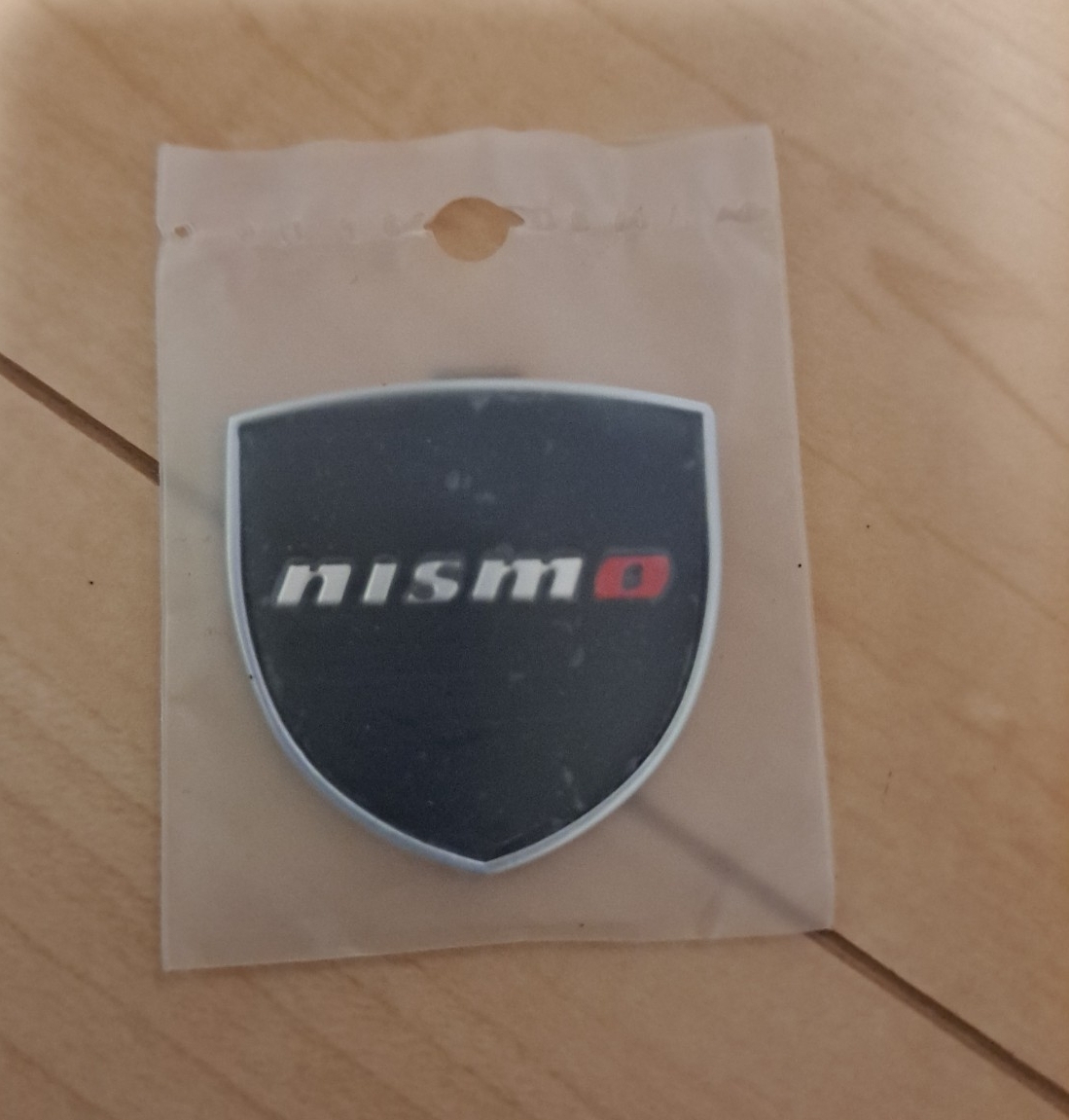 【新製品】高品質 nismo　（ニスモ）エンブレム F　（日産）※1個_画像3