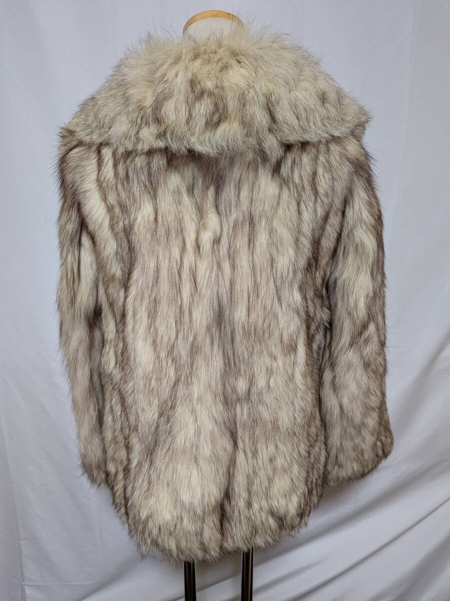 【11K-53】◆ブルーフォックス◆ハーフ丈◆高級毛皮コート_画像4