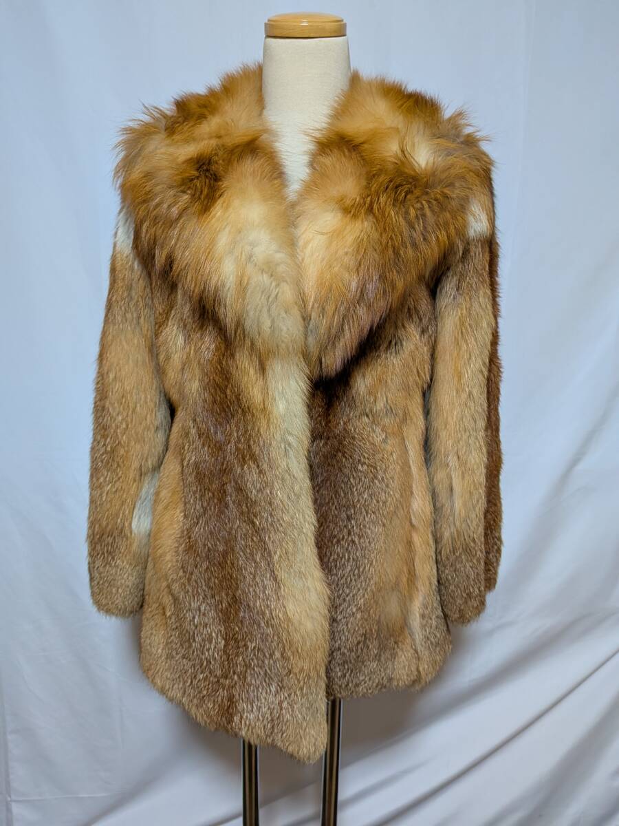 【11K-26】◆レッドフォックス◆ハーフ丈◆高級毛皮コート_画像1