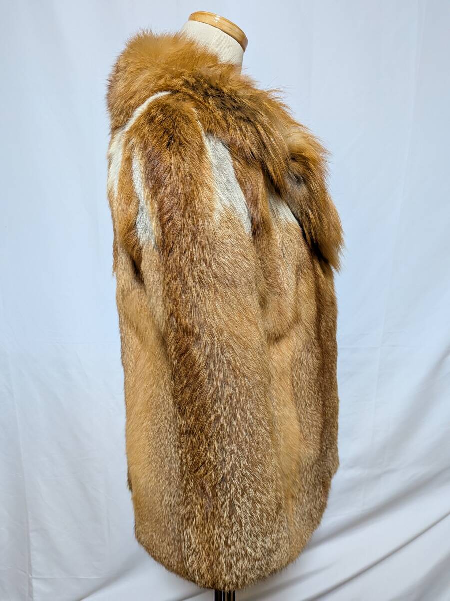 【11K-26】◆レッドフォックス◆ハーフ丈◆高級毛皮コート_画像3