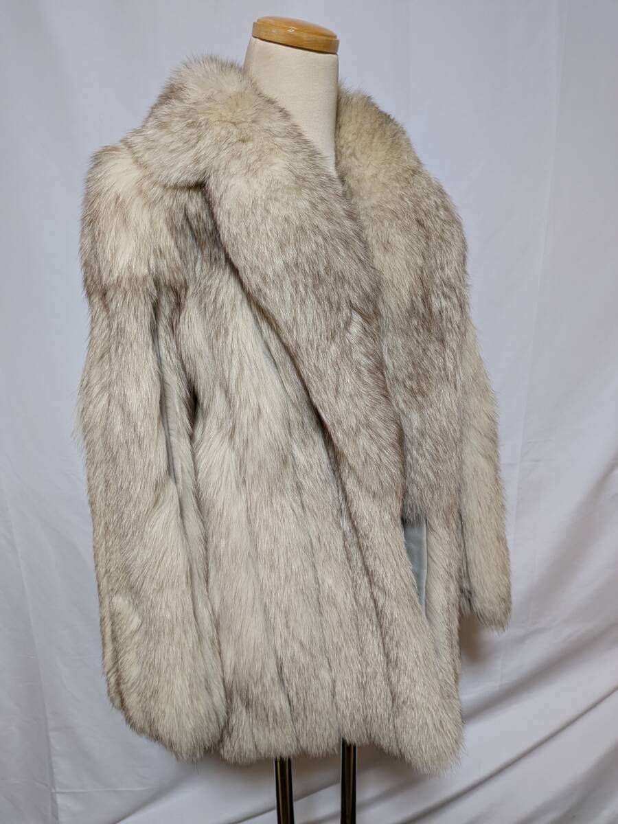 【11K-85】【最高級 SAGA FOX】ブルーフォックス リアルファーコート★マルイ取扱い_画像2