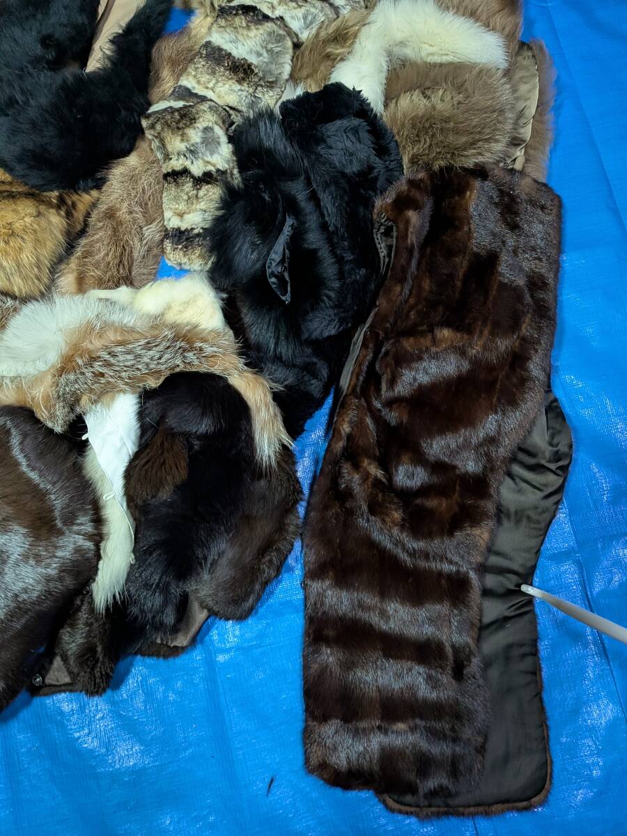 【No-31】■1円~売り切り■毛皮の卸売り■フリマ出品■リアルファー■マフラー・ショール(材料用含)等小物■複数点セット_画像5