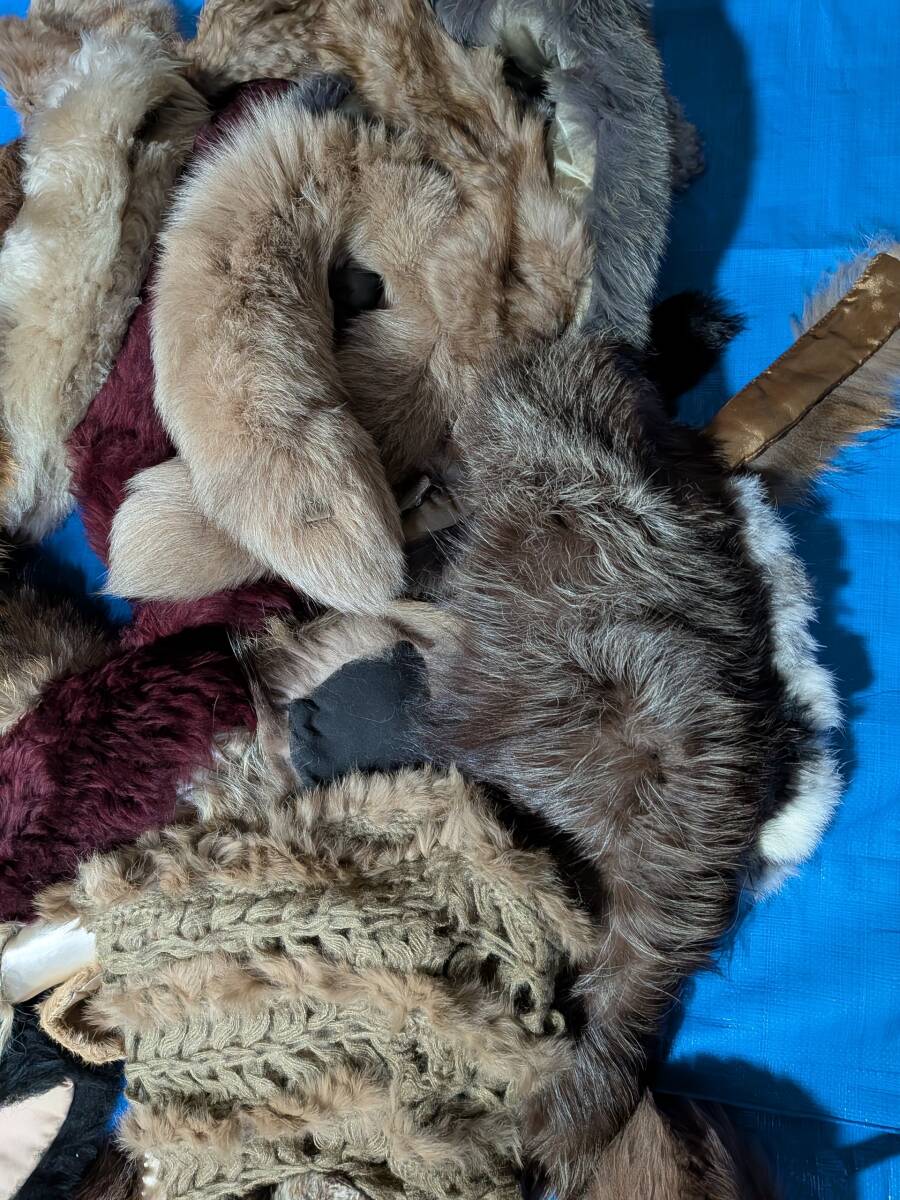 【No-31】■1円~売り切り■毛皮の卸売り■フリマ出品■リアルファー■マフラー・ショール(材料用含)等小物■複数点セット_画像7