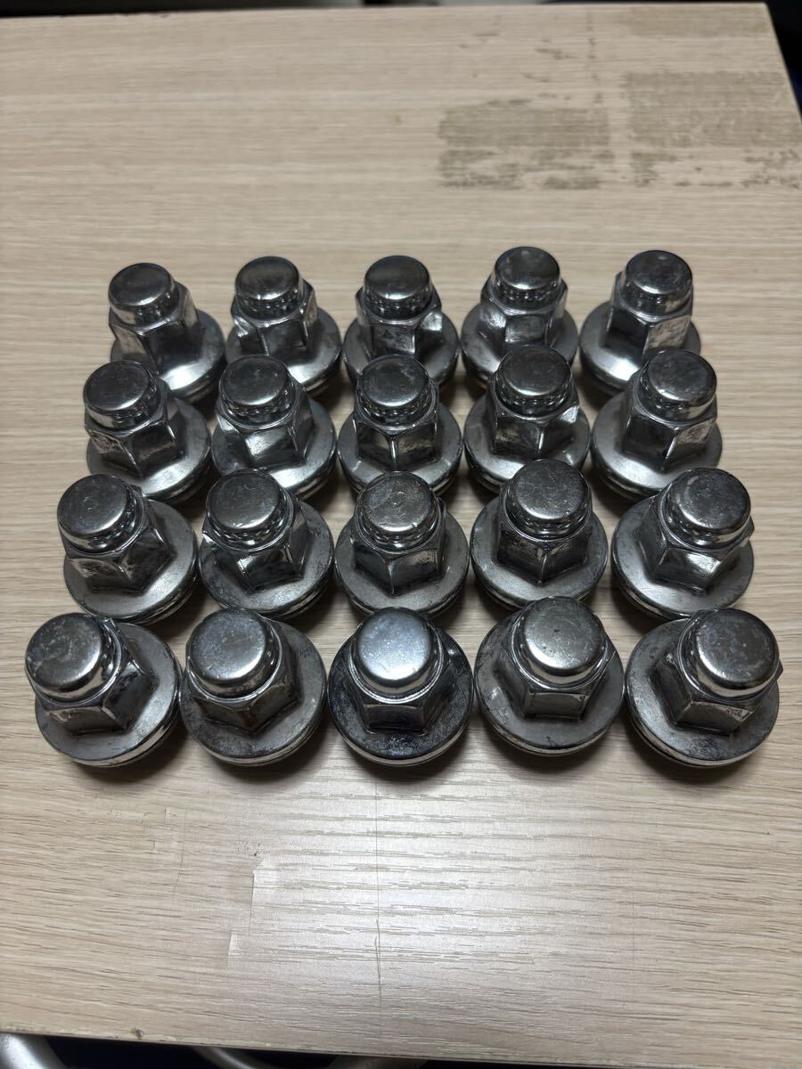 200系 ランドクルーザー ランクル トヨタ純正 ホイールナット M14x1.5 21HEX 中古 送料無料_画像1