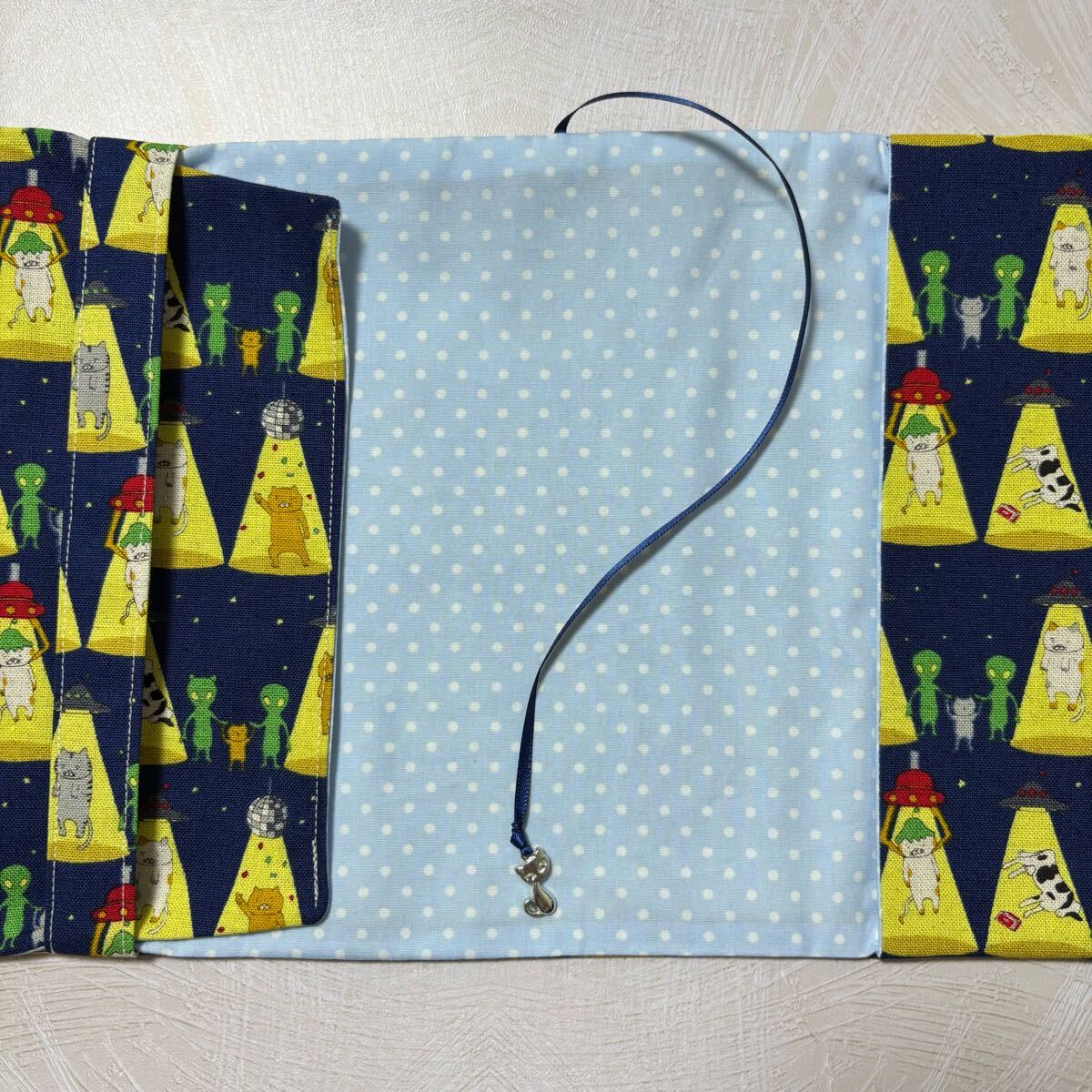 【単行本サイズ】UFO猫×ネコチャーム_画像3