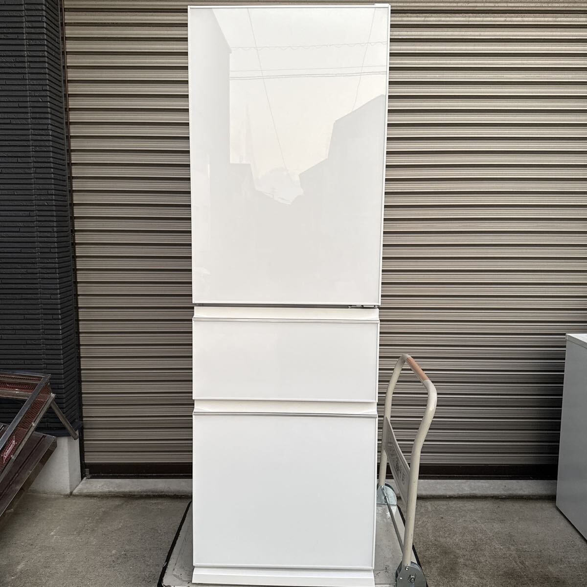 2024年製 三菱冷蔵庫 365l MR-CG37YK-W_画像1