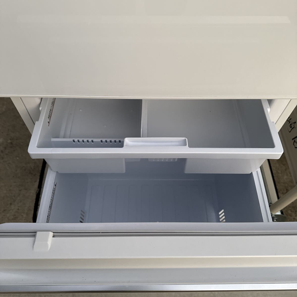 2024年製 三菱冷蔵庫 365l MR-CG37YK-W_画像2