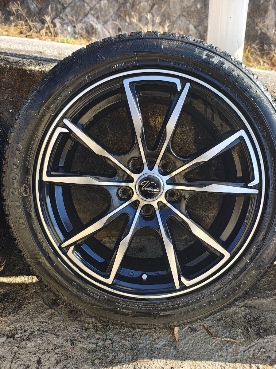 日産リーフ Verthaudi 17×7.0 38 5穴アルミホイール スタッドレスタイヤ 美品 _画像2