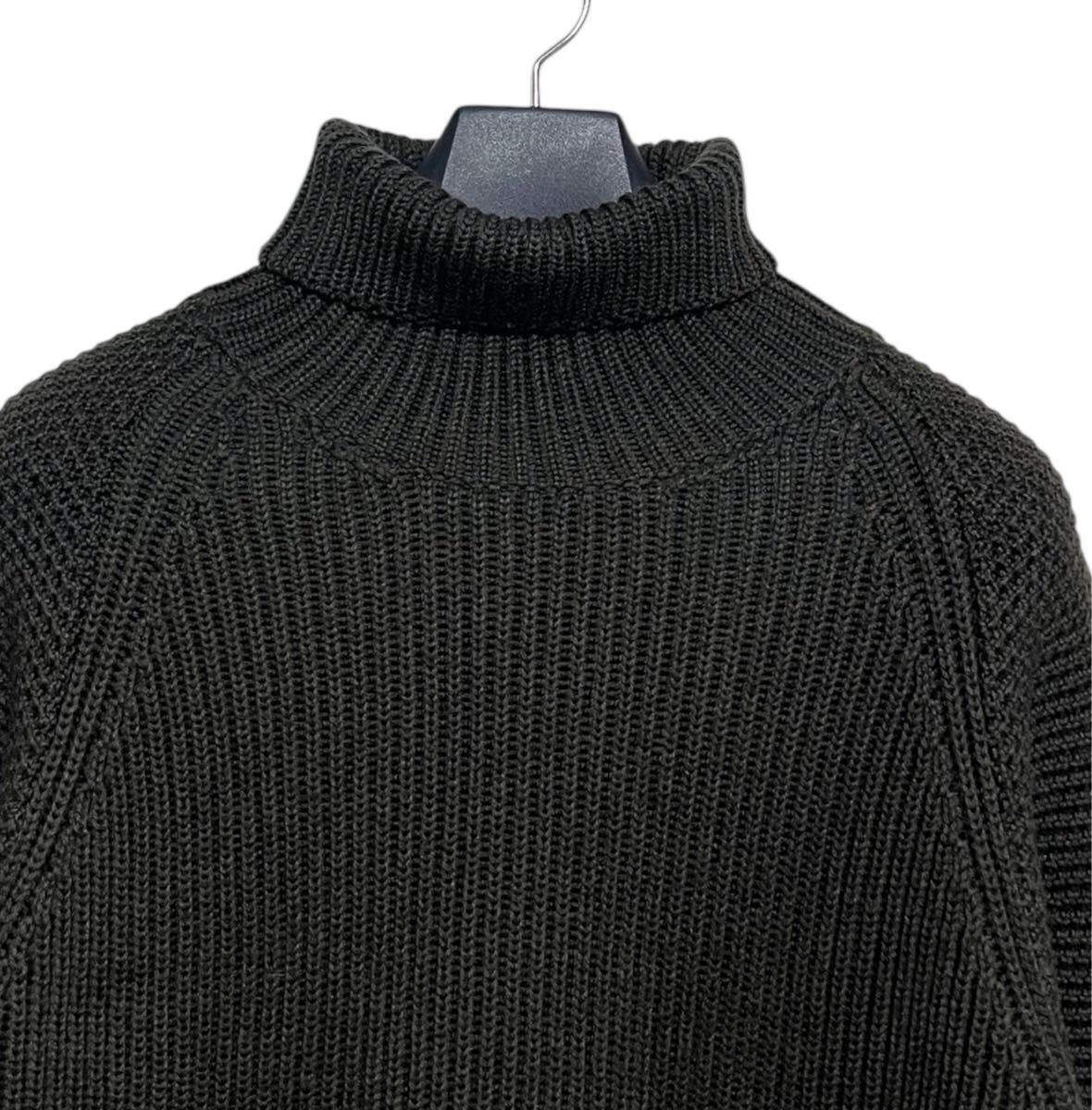 美品イタリア製roberto collina ウール100% ハイネックニット_画像2