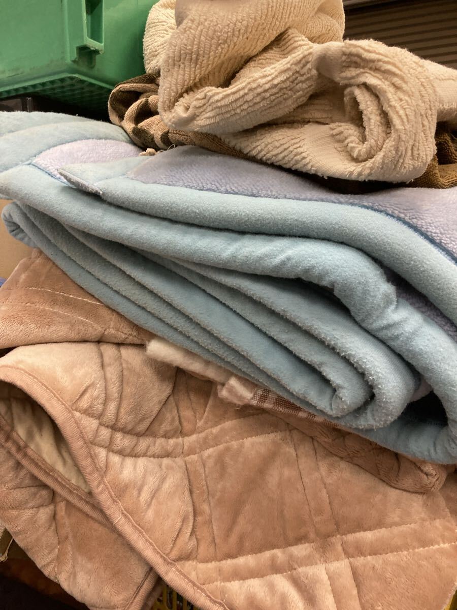 【雑貨】 クッション 当て物 緩衝材 引越し 回収 移動 毛布 5枚 セット_画像2