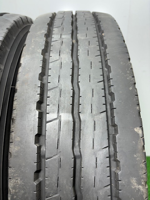 ☆送料込み☆ 2023年製 205/80R17.5 120/118N LT YOKOHAMA LT151R 夏 4本 205/80/17.5 タイヤ_画像5