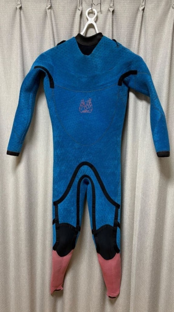 ★O''NEILL セミドライ ウェットスーツ 裏起毛 オール3ミリ ロングチェストジップ 高級裏起毛のファイヤーウォール採用★_画像3