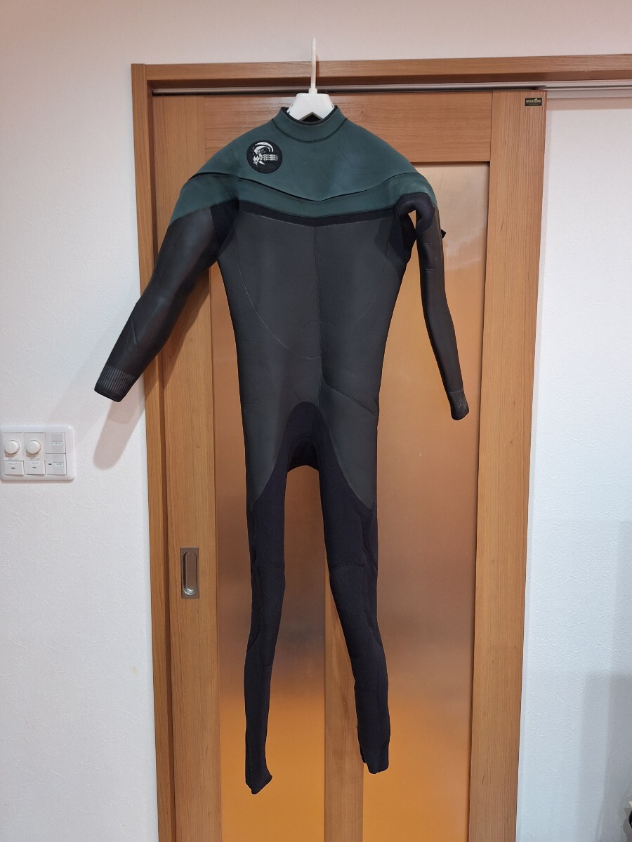 ★O''NEILL セミドライ ウェットスーツ 裏起毛 オール3ミリ ロングチェストジップ 高級裏起毛のファイヤーウォール採用★_画像1