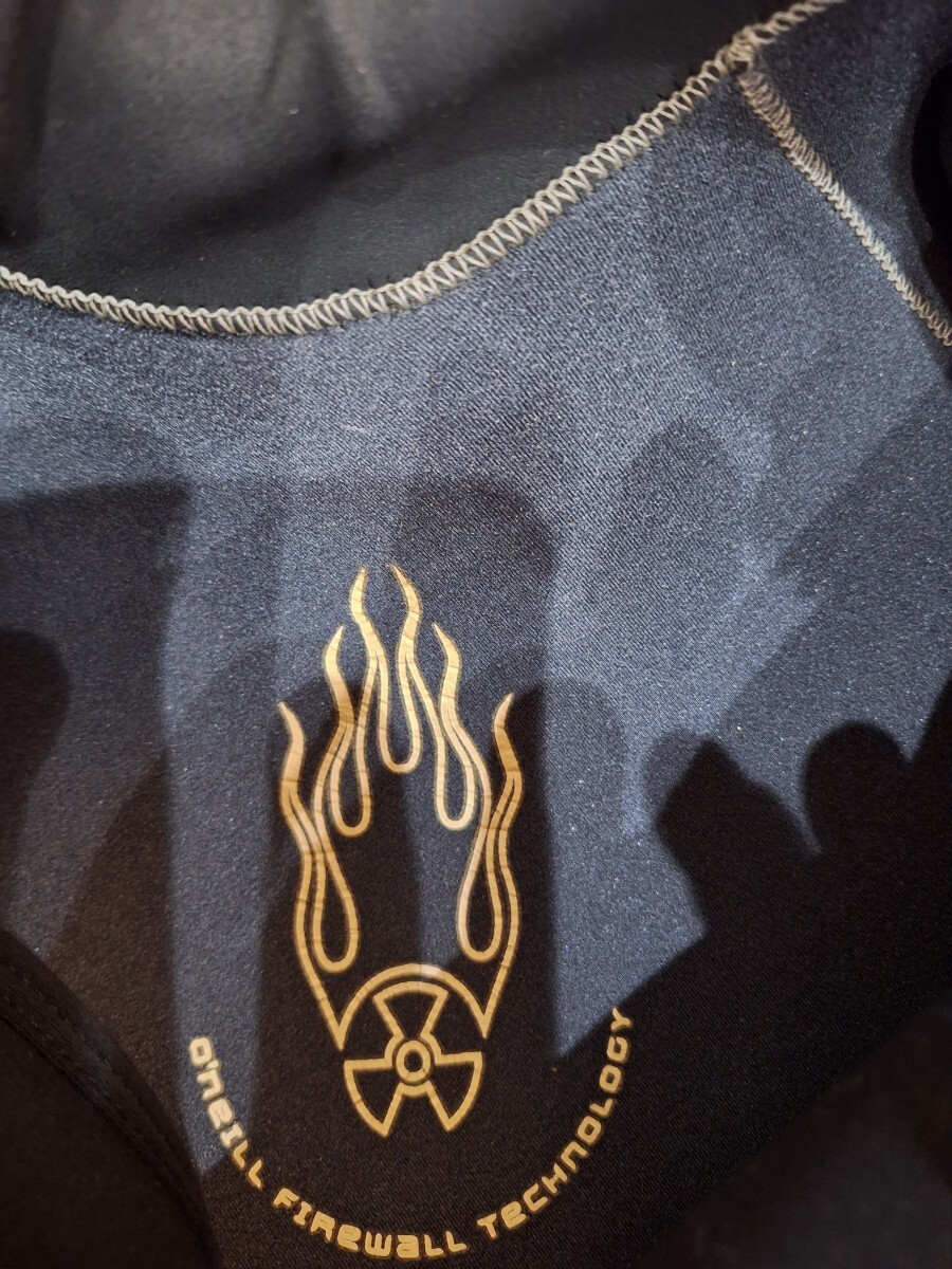 ★O''NEILL セミドライ ウェットスーツ 裏起毛 5ミリ3ミリ バックジップ 高級裏起毛 ファイヤーウォール採用★_画像3