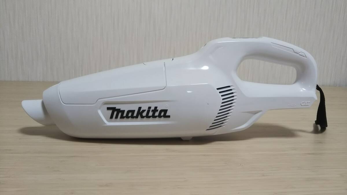 ◇Makita/CL107FD/充電式クリーナ/通電確認済/動作確認済/中古品/年式不明/GI-4970_画像3