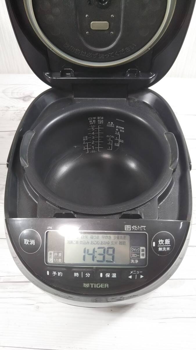 ◇TIGER/JPK-H100/炊きたて/5.5合炊き/通電確認済/動作確認済/中古品/2021年製/GI-6076_画像9