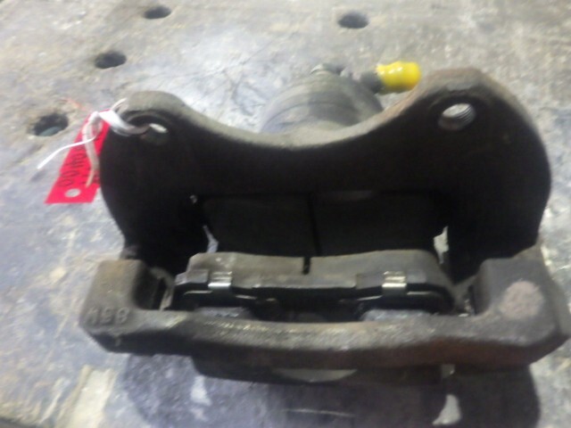 タンク DBA-M910A 右Fキャリパー 1KR-FE R72_画像2