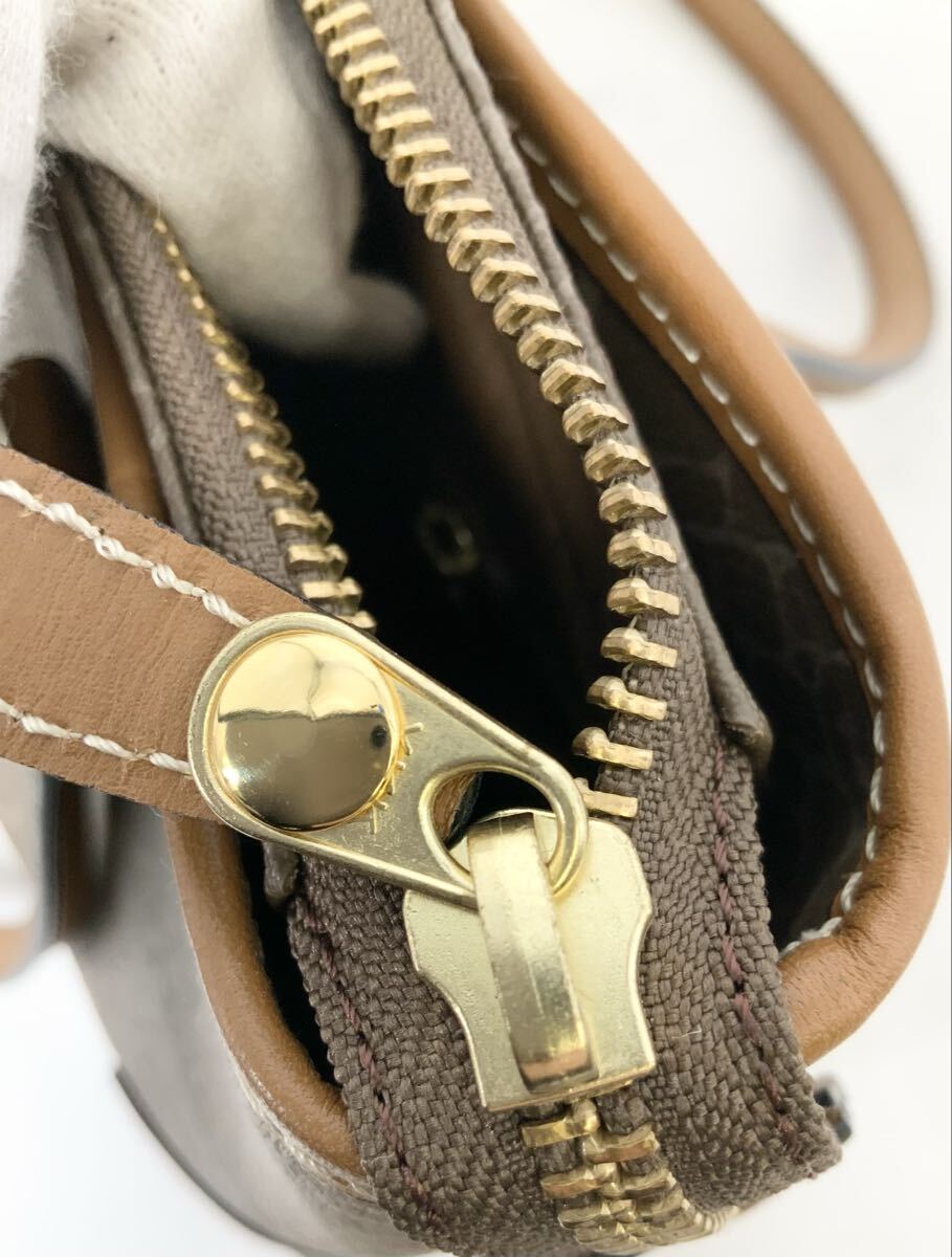 【15】ハンドバッグ　トートバッグ　ニナリッチ　NINA RICCI　アニマル柄　レディース　ブラウン系　レザー　ロゴ金具　オールド　中古_画像7