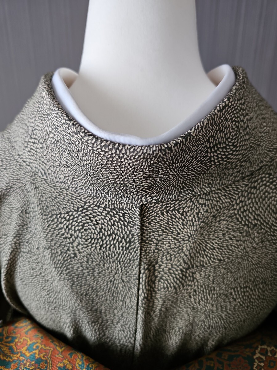 すずや■293正絹型染め【五嶋敏太郎】江戸小紋　裄丈68.5cm 　着丈161cm 　岩井茶系_画像9