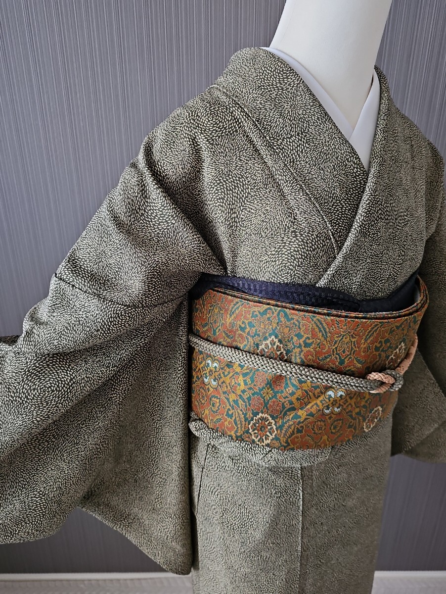 すずや■293正絹型染め【五嶋敏太郎】江戸小紋　裄丈68.5cm 　着丈161cm 　岩井茶系_画像8