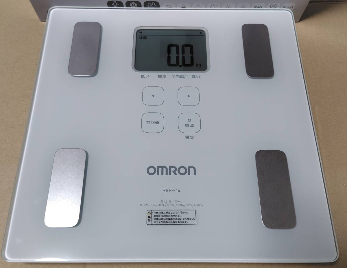 動作品★オムロン 体重体組成計 カラダスキャン ホワイト(HBF-214-W)_画像3