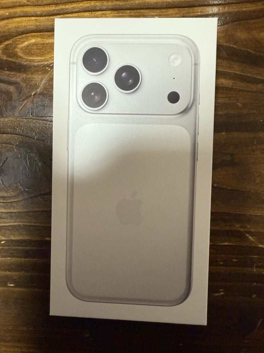 10,000 иен OFF купон .. практическое применение пожалуйста [ новый товар нераспечатанный ]iPhone 17 Pro 512GB Silver модель A3522 оплата после уточнения немедленная отправка @3144