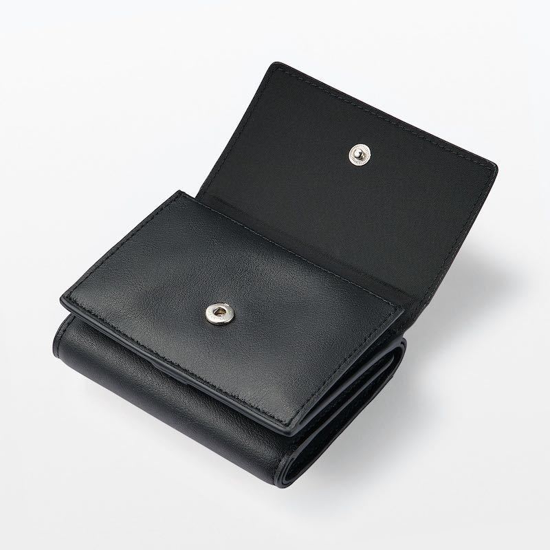 新品★無印良品★ 植物由来の原料を使った　三つ折り財布 ★ヌメ　イタリア★限定★メンズ★レディース★ユニセックス★エイジング_画像5