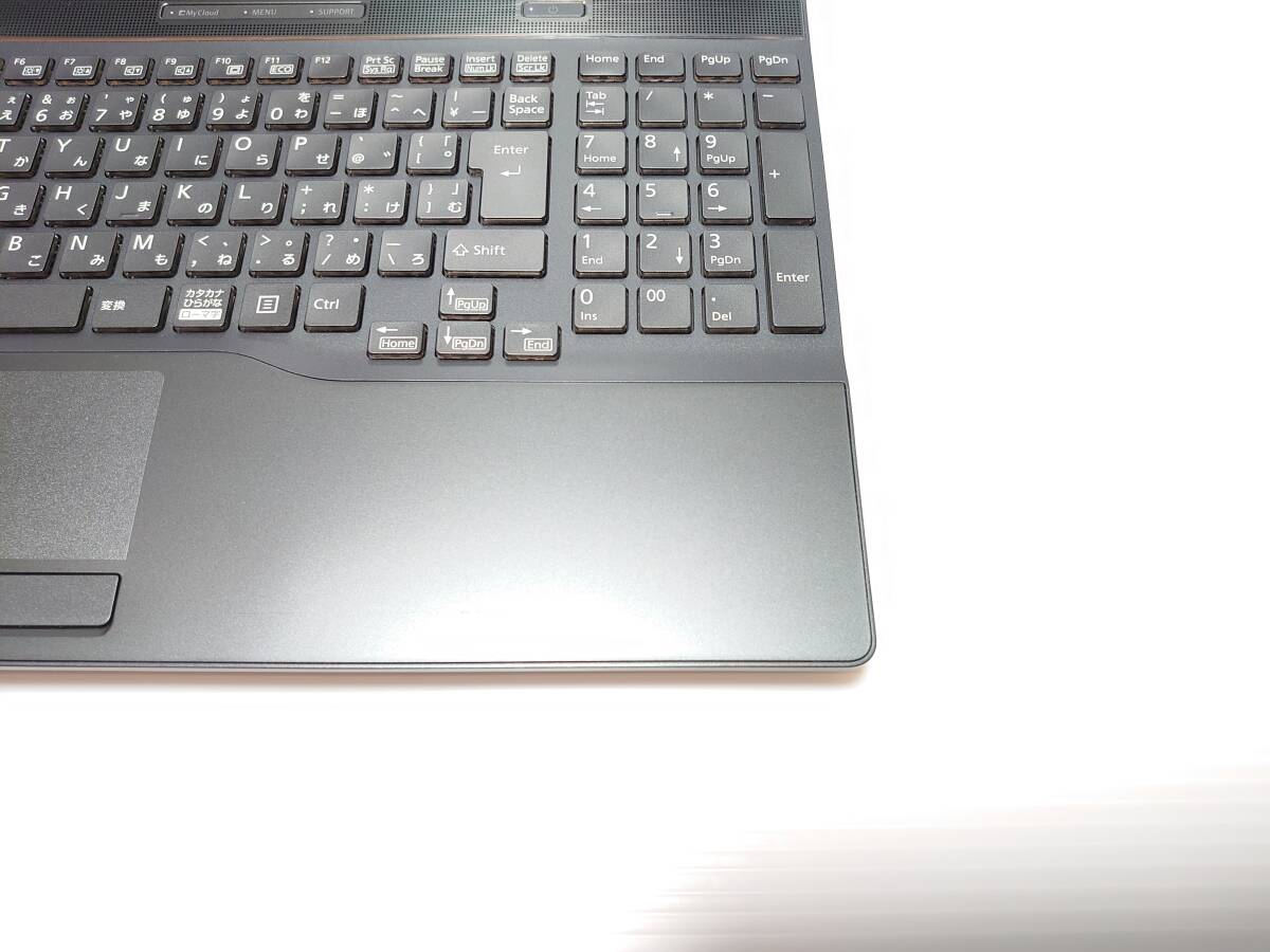 【新品SSD1TB★冷却ファン新品★第8世代i7】富士通 AH53/C2★Core i7-4.00GHz★メモリ8GB★Windows11★Office2019 H&B★Bluetooth★カメラ_画像8