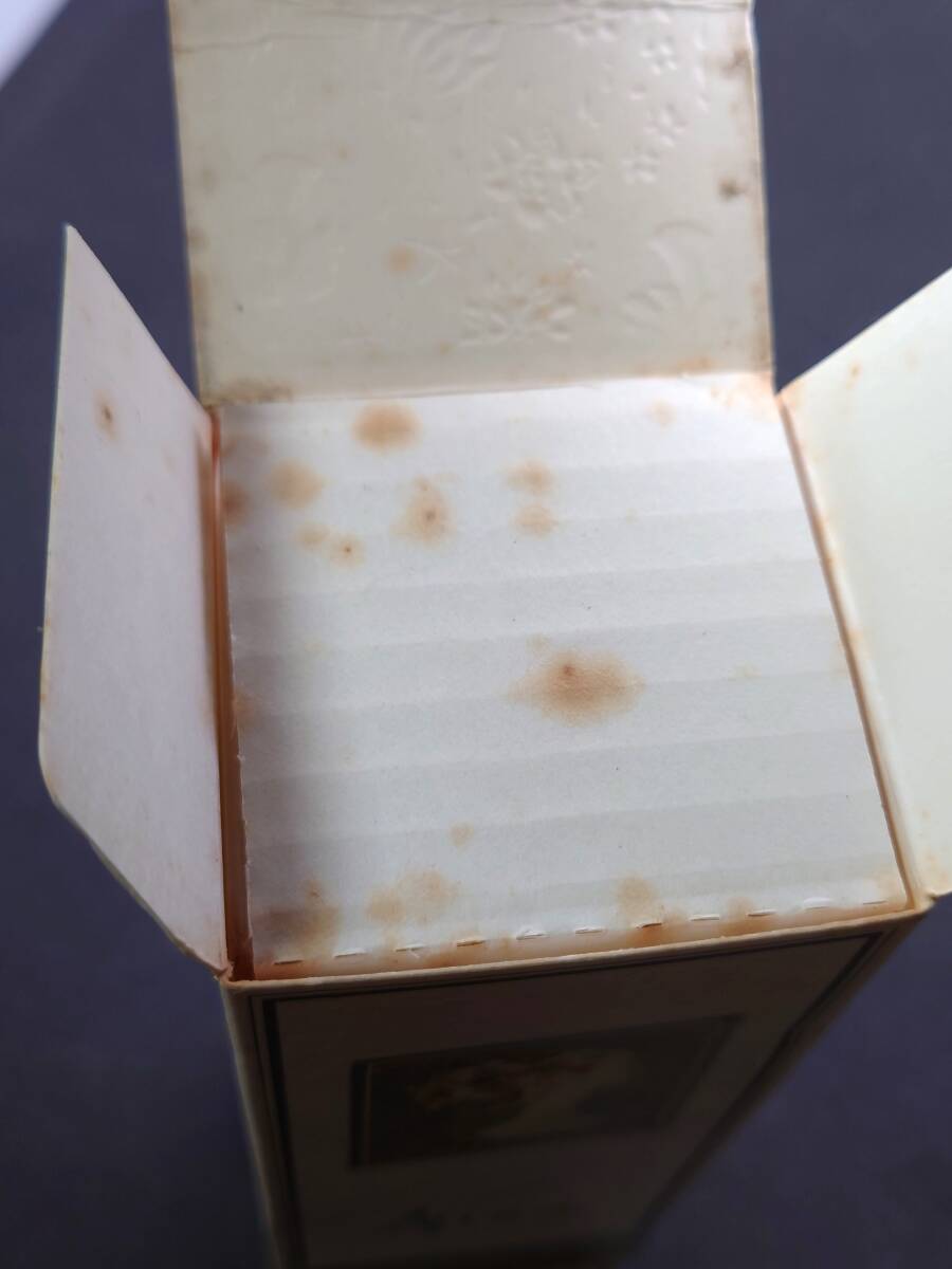 Nina Ricci ニナリッチ 50ml オードトワレ EDT 香水 詰め替え可能スプレー フランス製 花柄デザイン 女性用 オーデトワレ 管B14C3_画像10