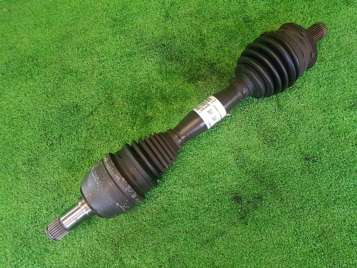 ベンツ Ｂクラス B180 DBA-246242 W246 純正 左 フロント ドライブシャフト [3-B-NT]_画像1
