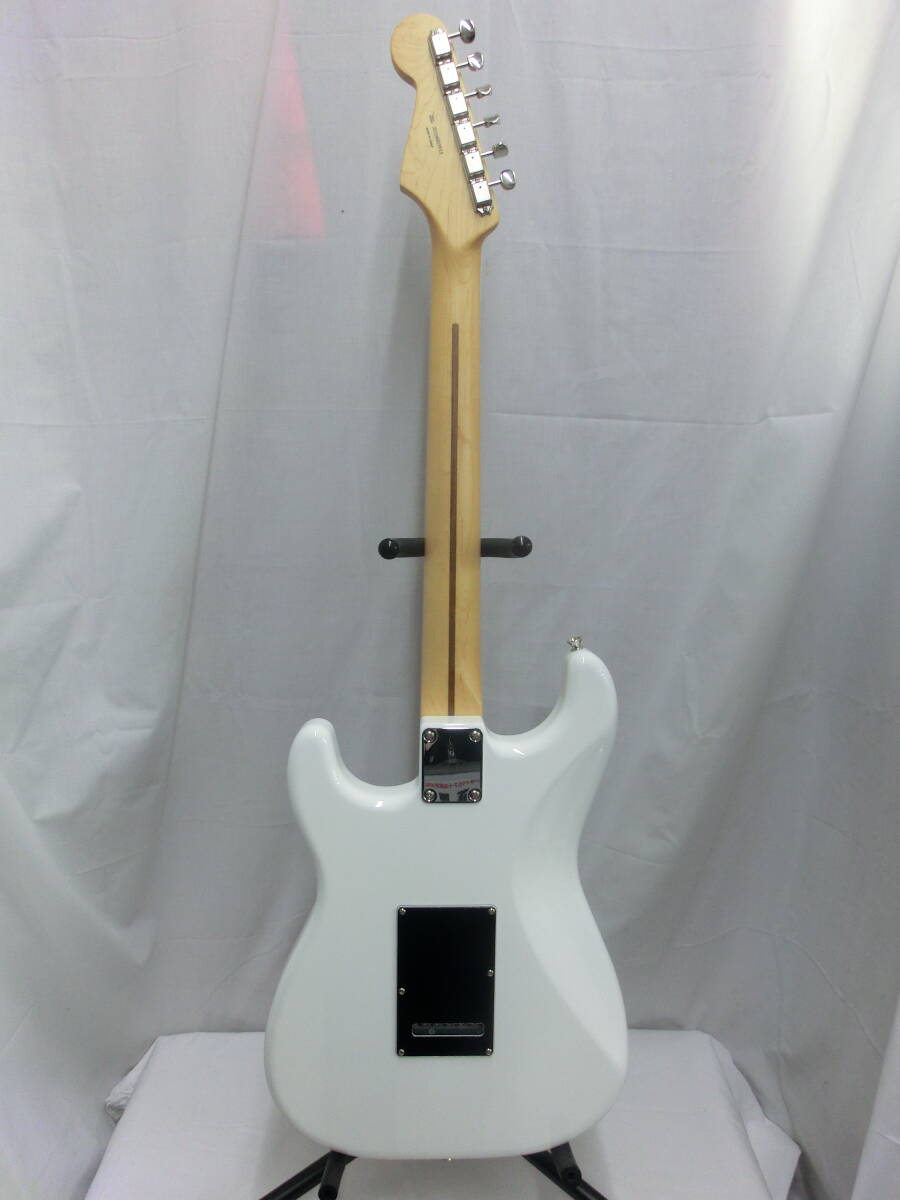 美品 中古 Fender Made in Japan Hybrid II Stratocaster MN AWT フェンダー ハイブリッド2 エレキギター 2024年製 ソフトケース付き_画像2