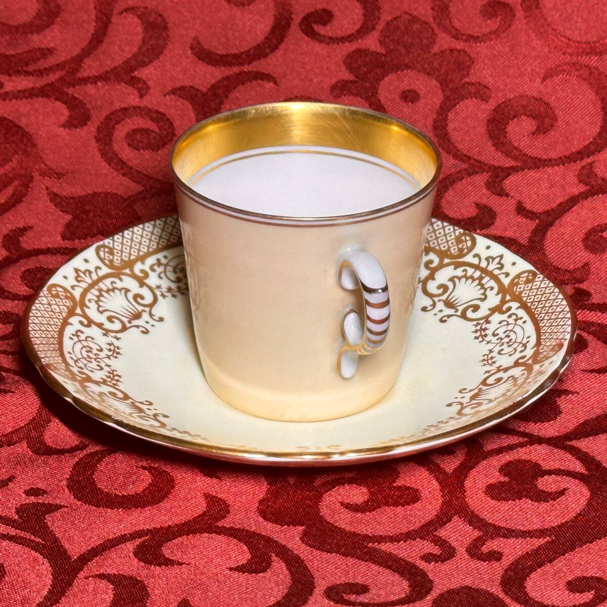 A レア　ロイヤルコペンハーゲン　カップ＆ソーサー、マリアージュ　ハンドペイント　朱色単色の神話図　ミソロジー　ヨーロッパ_画像4