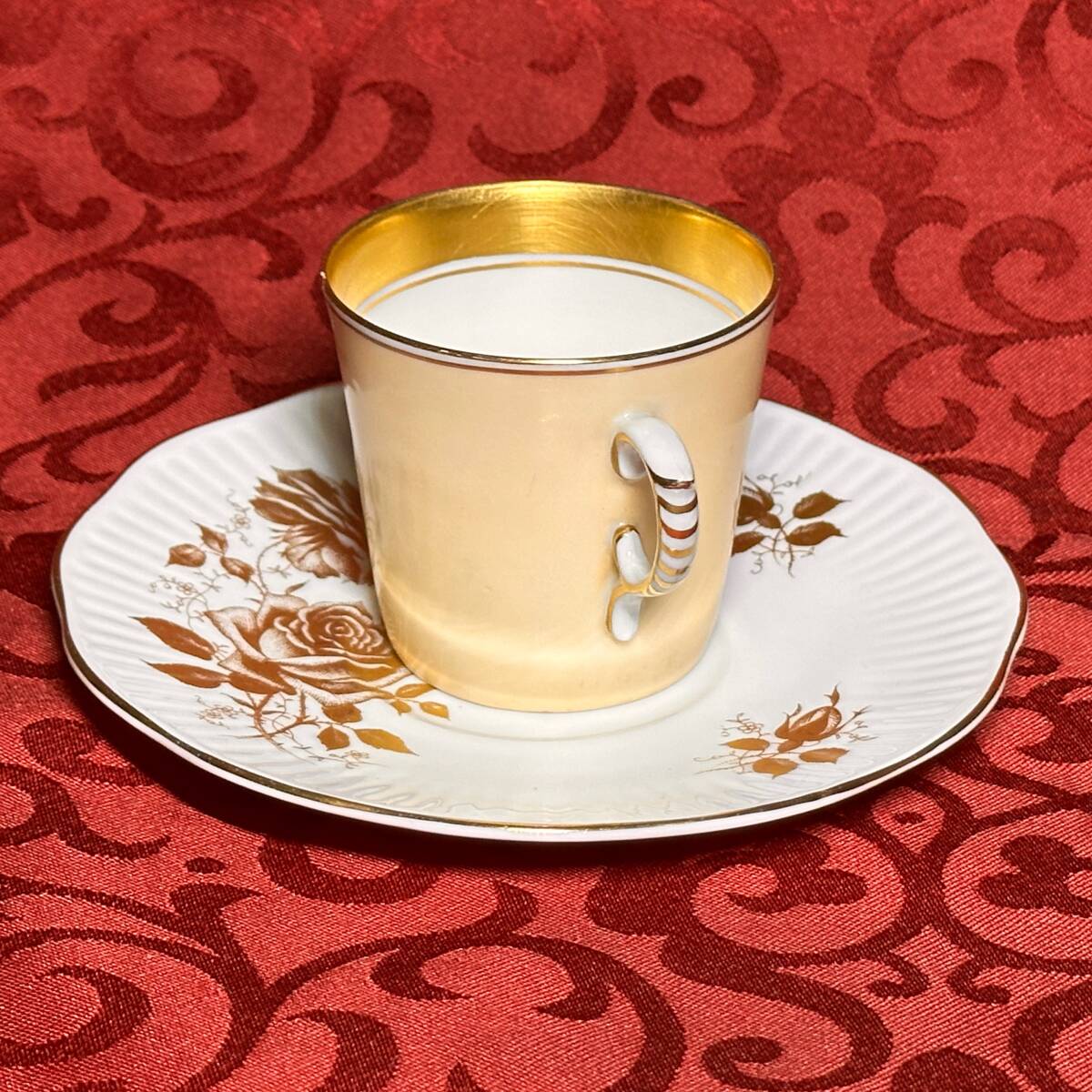 B レア　ロイヤルコペンハーゲン　カップ＆ソーサー、マリアージュ　ハンドペイント　朱色単色の神話図　ミソロジー　ヨーロッパ_画像5