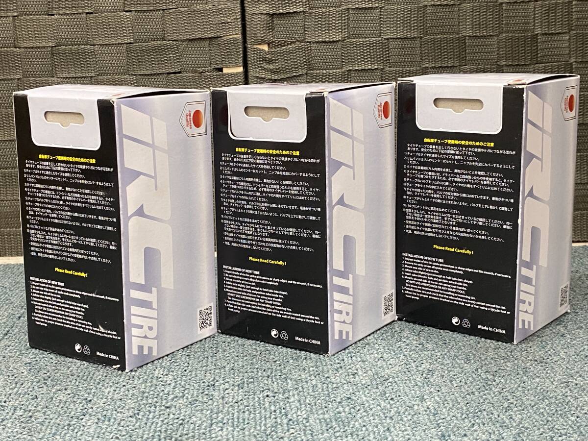 IRC TIRE アイアールシータイヤ 自転車用チューブ HE 26 × 2.20-2.50 英式バルブ 30mm 3点セット まとめ売り 未使用③_画像4