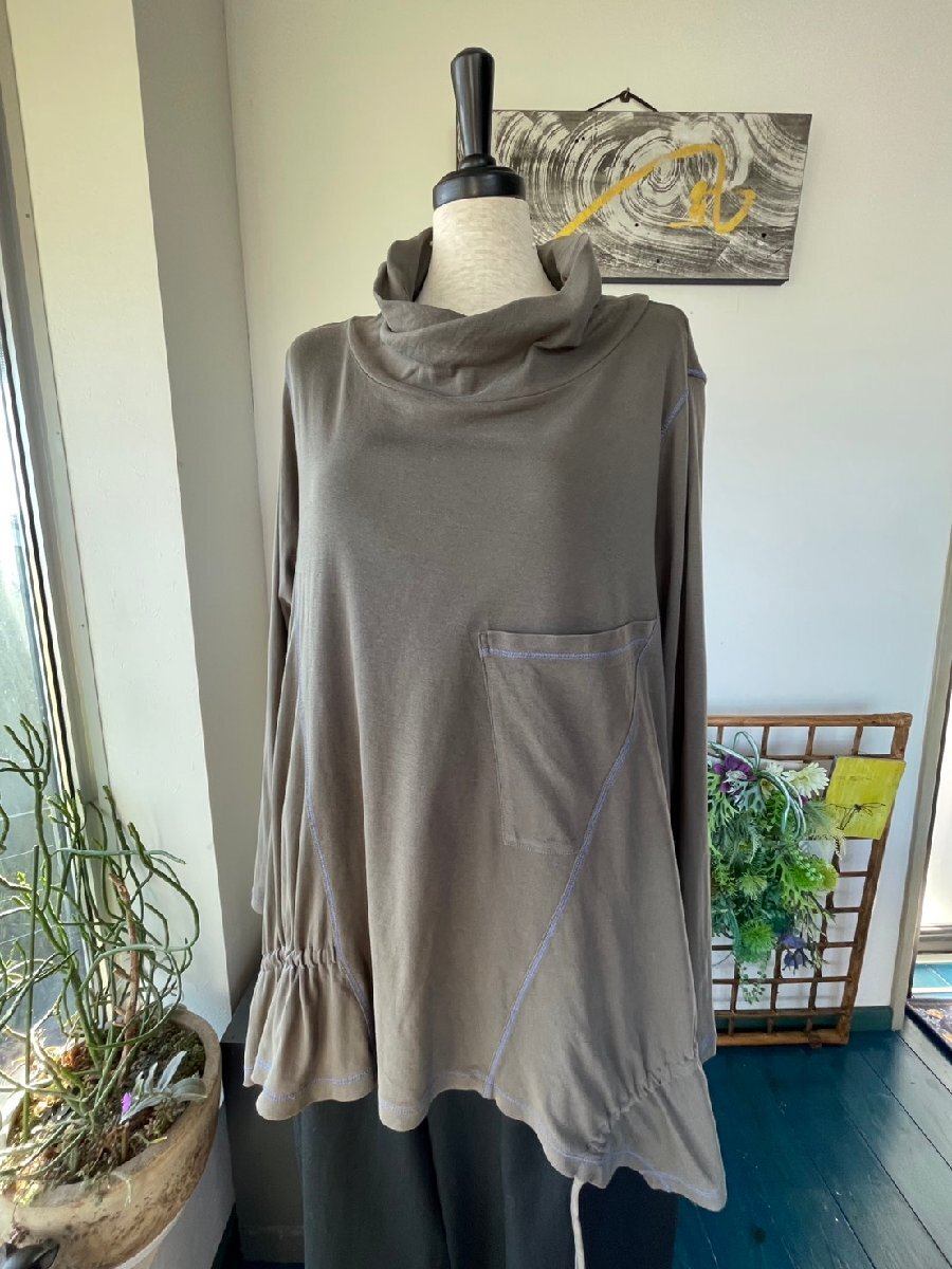 センソユニコ　キューブキューブ　センソ　中古　リサイクル　レディース　カットソー　美品　_画像1