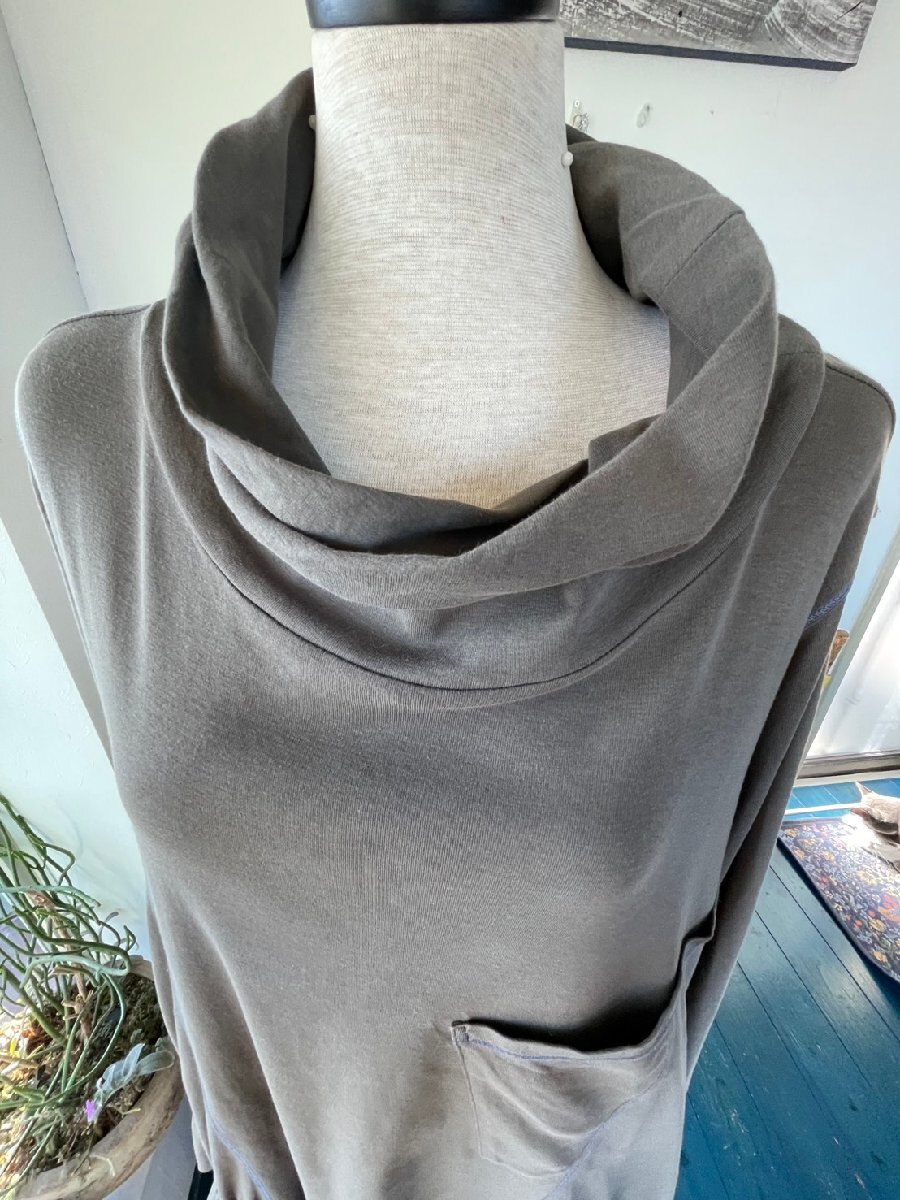 センソユニコ　キューブキューブ　センソ　中古　リサイクル　レディース　カットソー　美品　_画像2