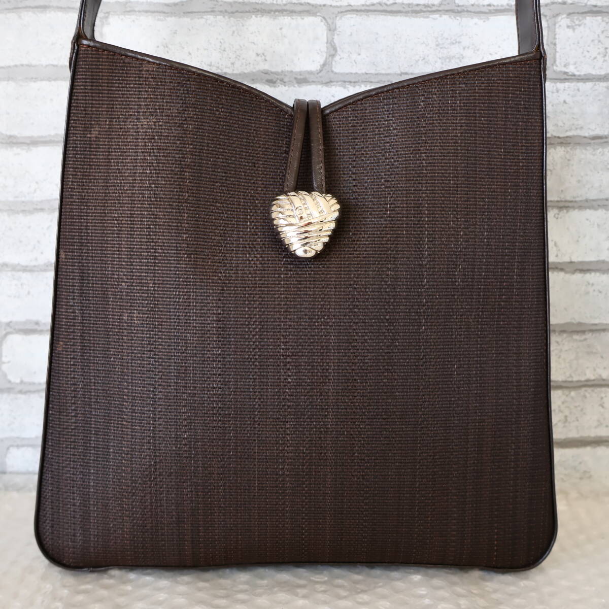 *レア品*ドイツ製*comtesse/コンテス*ハート金具*ホースヘア×レザー*縦型*ショルダーバッグ*ブラウン*_画像3